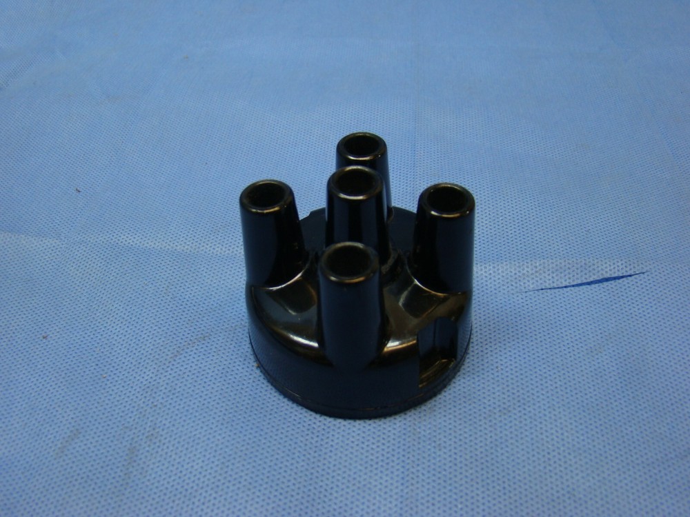 Delco Distributer Cap 1835536