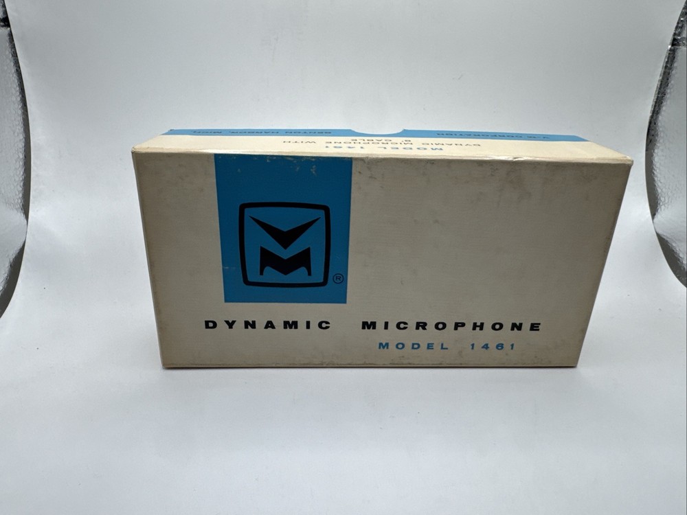 V M Benton Model 1461 Dynamic Microphone 8 Inch Cable Vintage Piece Rare