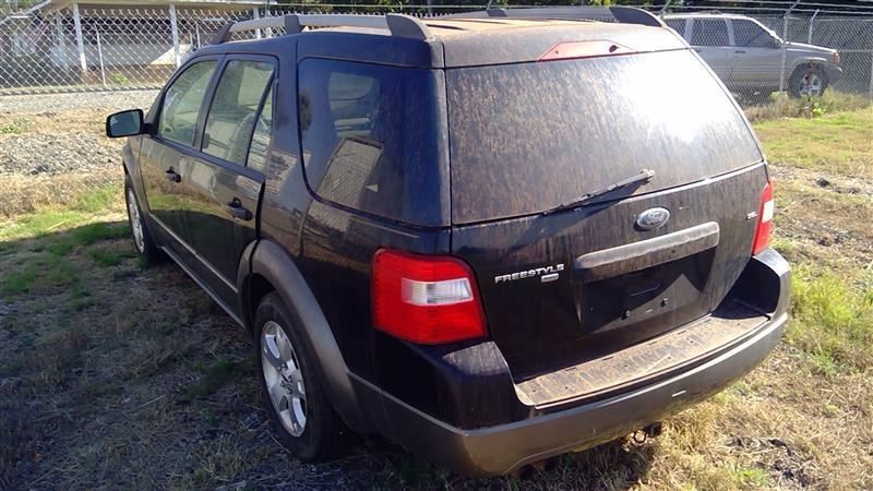 Fuse Box Engine Fits 05-07 FIVE HUNDRED 178754
