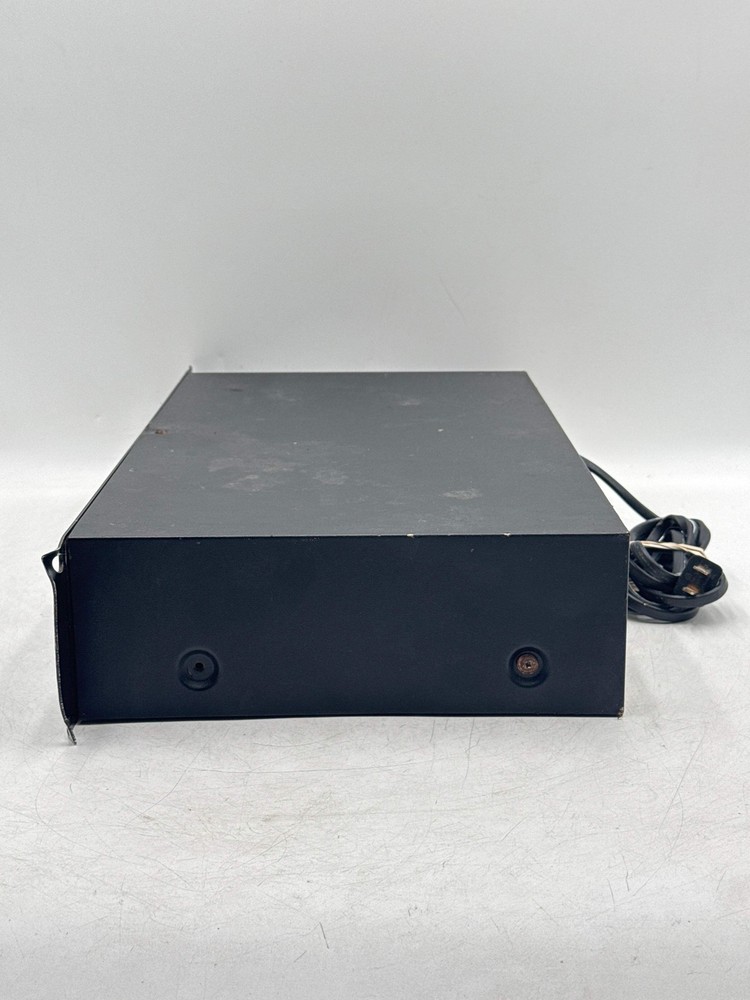 Numark CDN88 Dual CD Player + Controller - Black