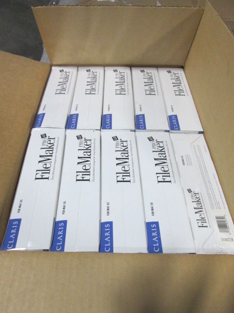 Claris FileMaker 4.0 Pro PC MAC CD Software Brand New Powerful Data Management!