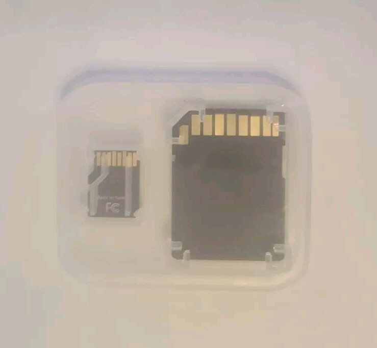 Micro Center 16GB microSD HC Card