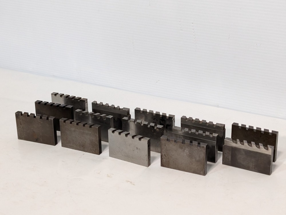 (14) Squared Notched Trowel Pieces