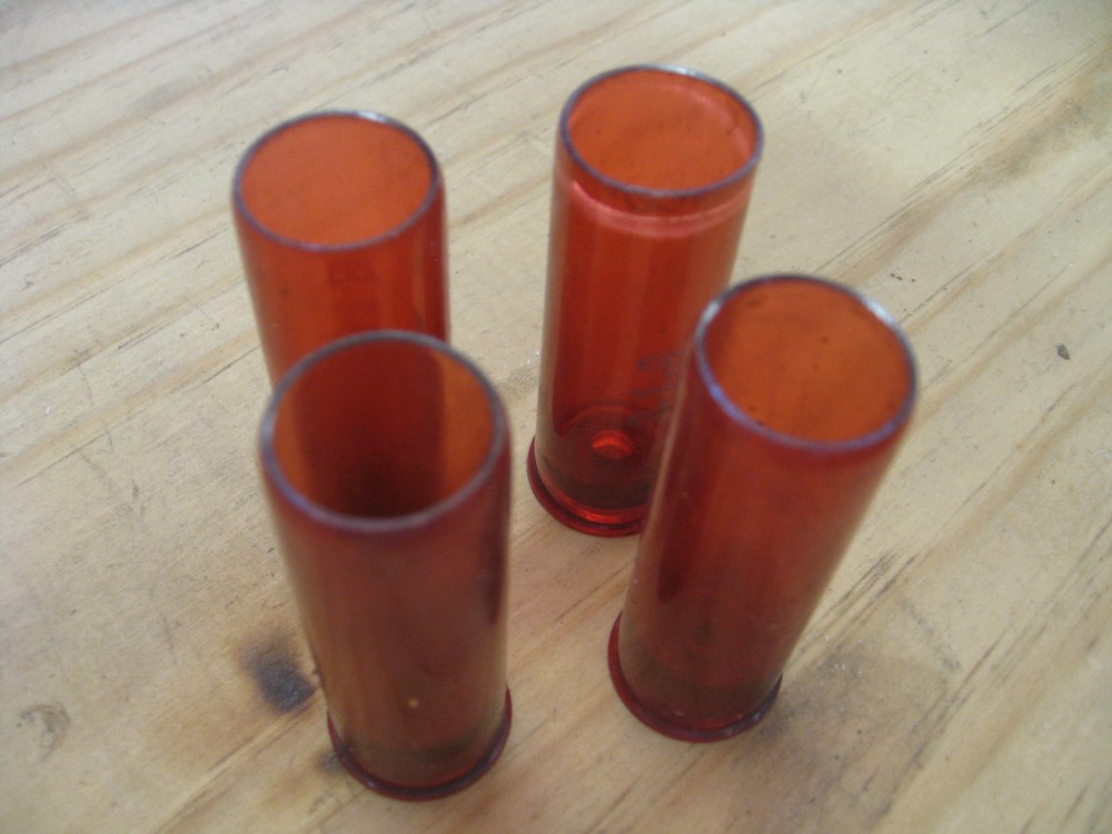 4 Vintage WANDA Plastic Shotgun Shells