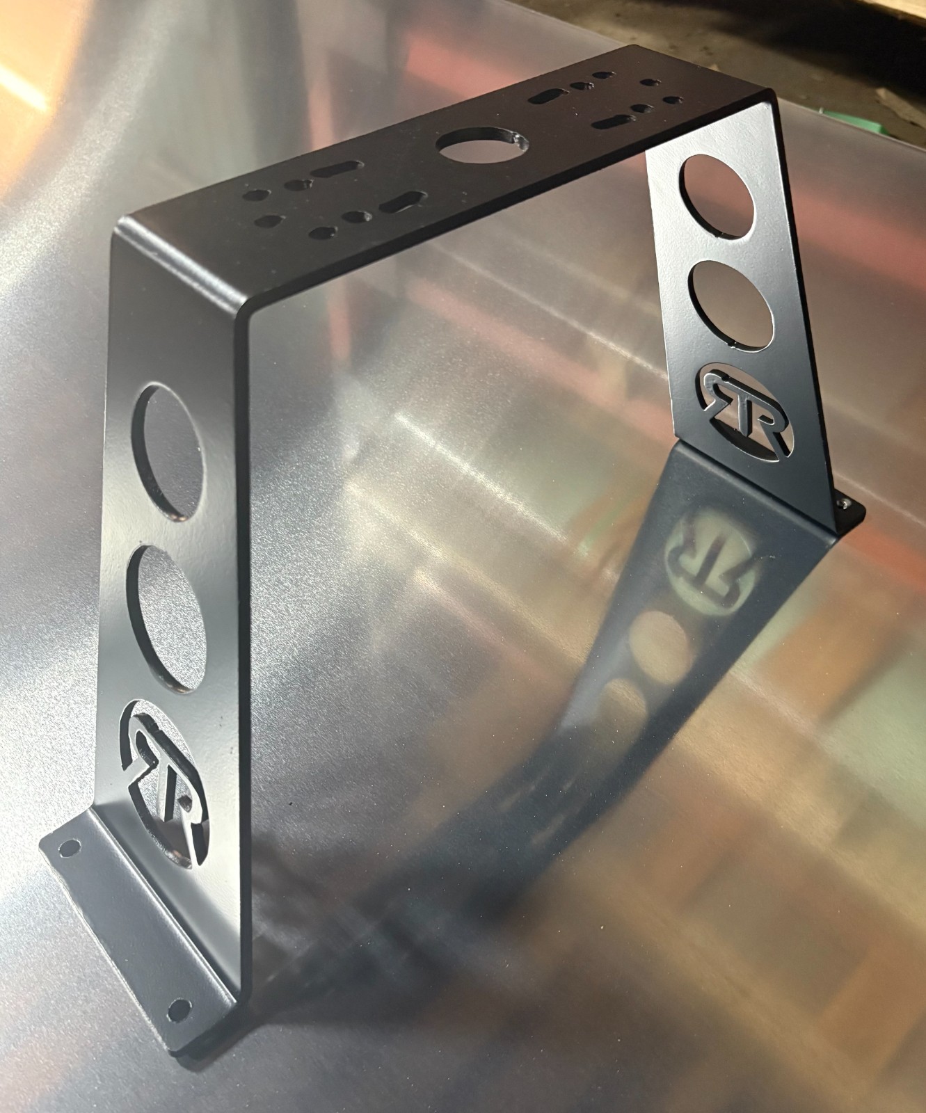 Single 10" Over Pedal Fish Finder/Graph Mount