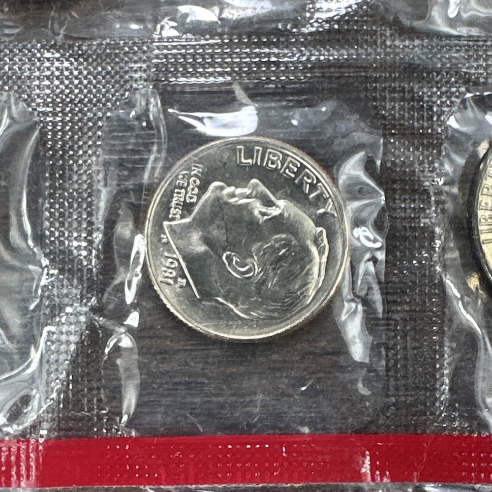 1981 D Denver Only Uncirculated Mint Set
