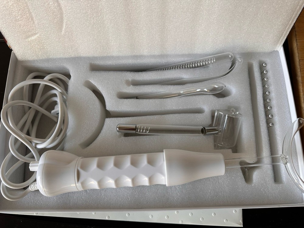 High Frequency Facial Machine Ozone Sterilization Multiple Electrodes Anti-Aging