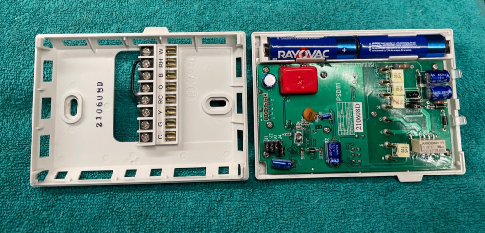 Lux Pro PSD111 Non-Programmable Digital Thermostat 1-Heat 1-Cool