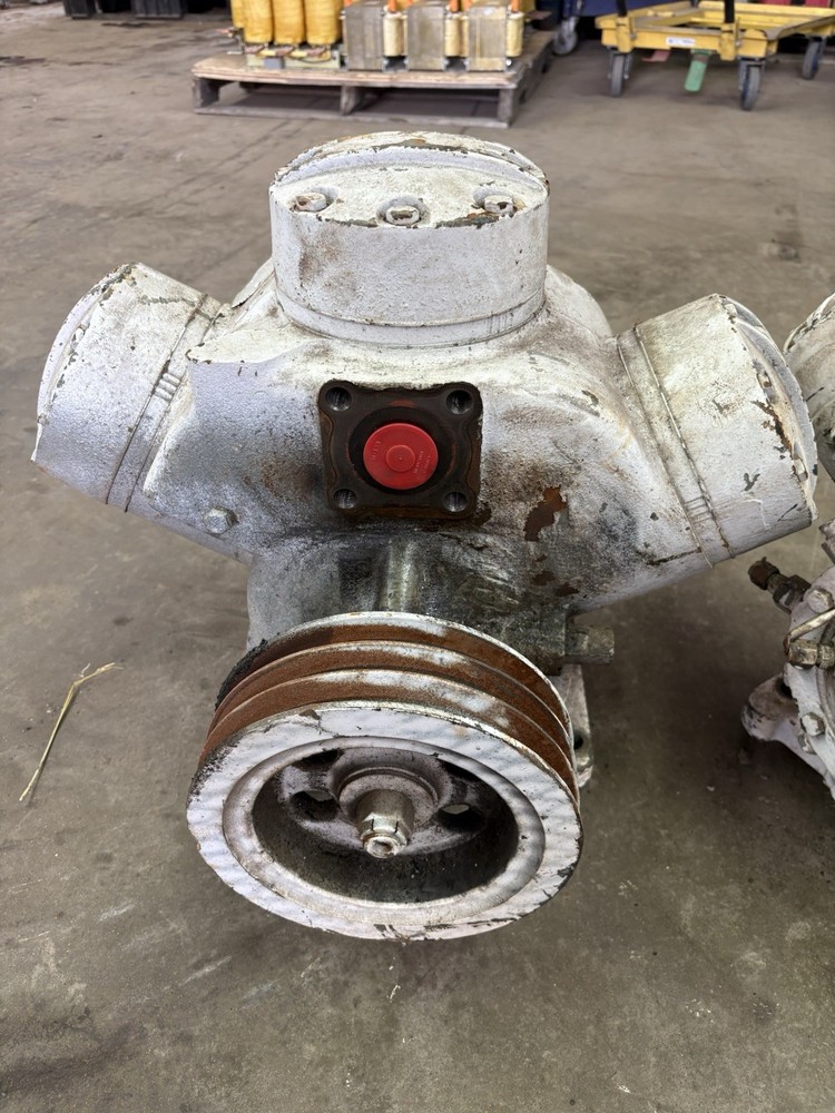 Carrier Compressor ￼F30-1714