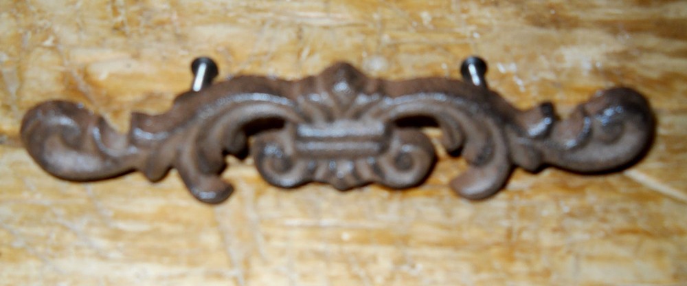 4 Cast Iron Antique Victorian Style Drawer Pull, Barn Handle, Door Handles