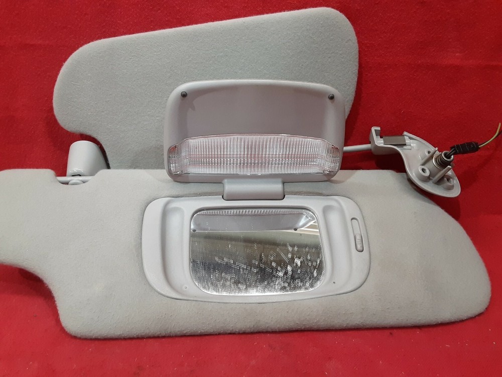 2000 2001 2002 2003 2004 2005 Mercury Sable Light Grey PASSENGER Sun Visor