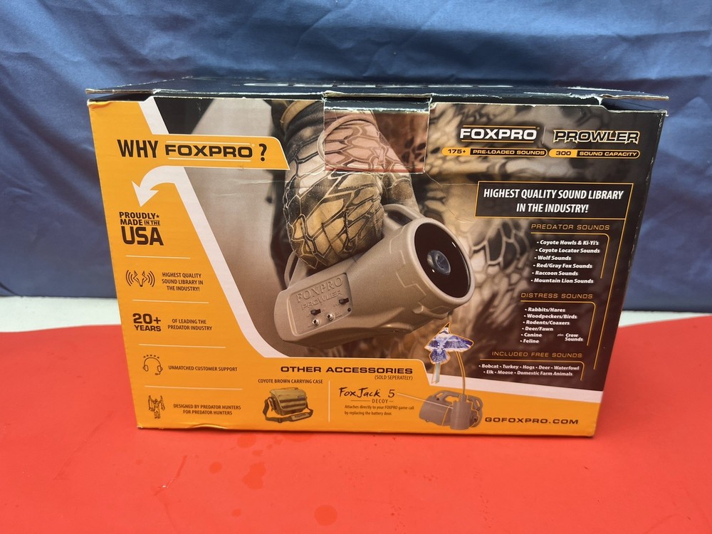 FOXPRO PROWLER GAME CALLER WITH BOX