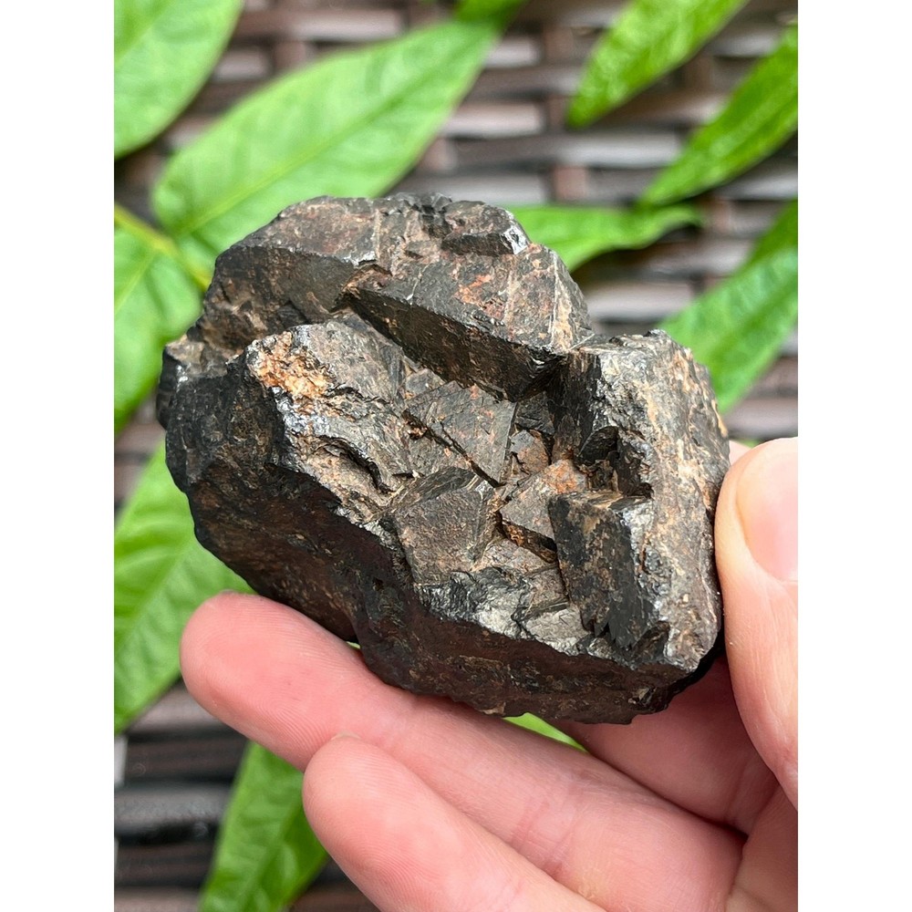 Raw Octahedral Magnetite Crystal Cluster from Utah 290g