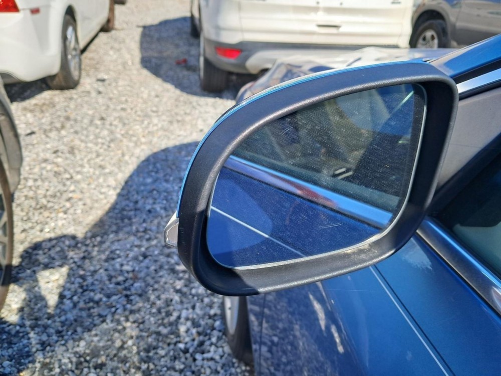 S60 2014 Glove Box 4848861