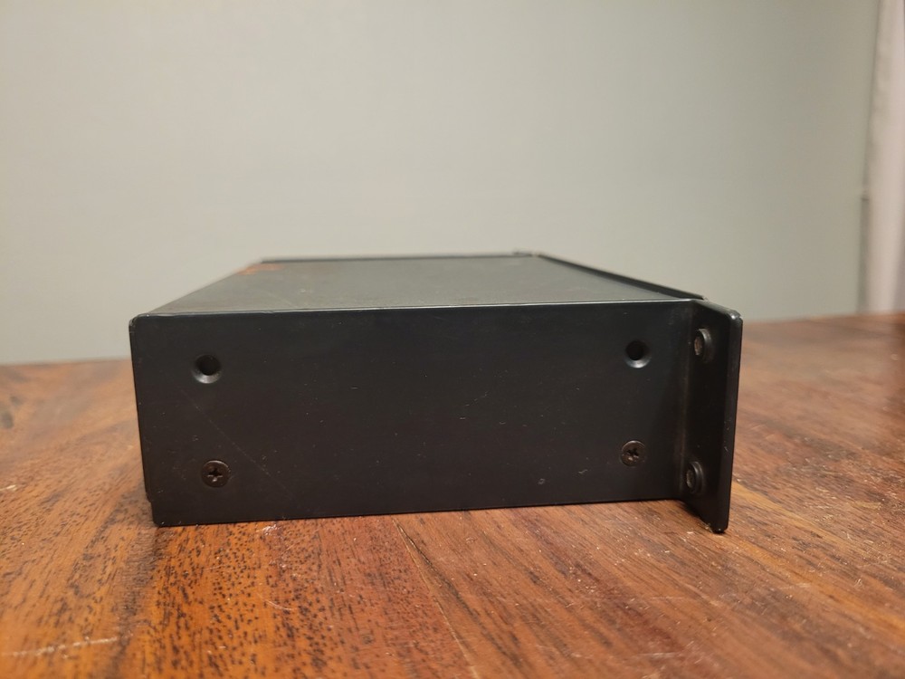 Kramer 1:3 Audio/Video DA VM-30AVB