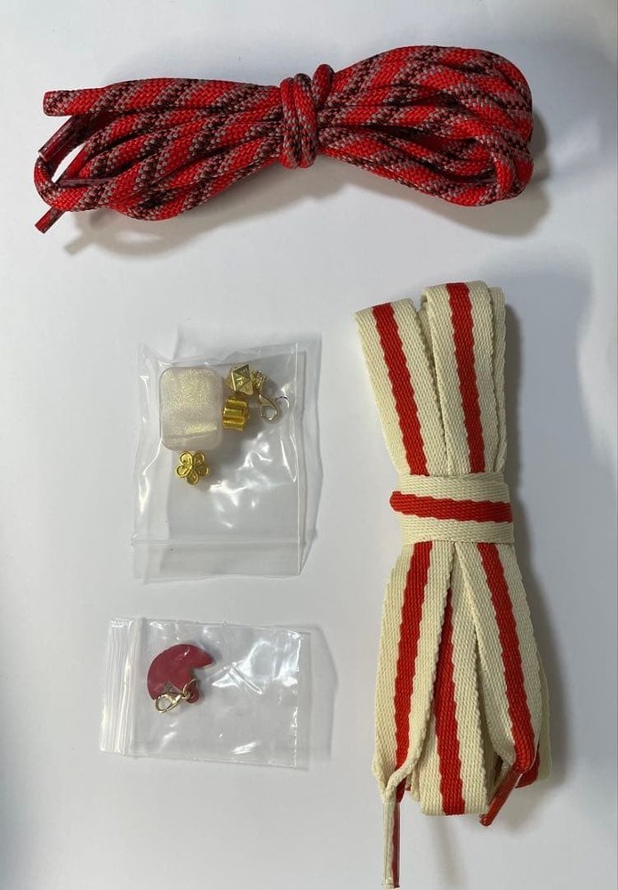 Adidas charm and shoelace set