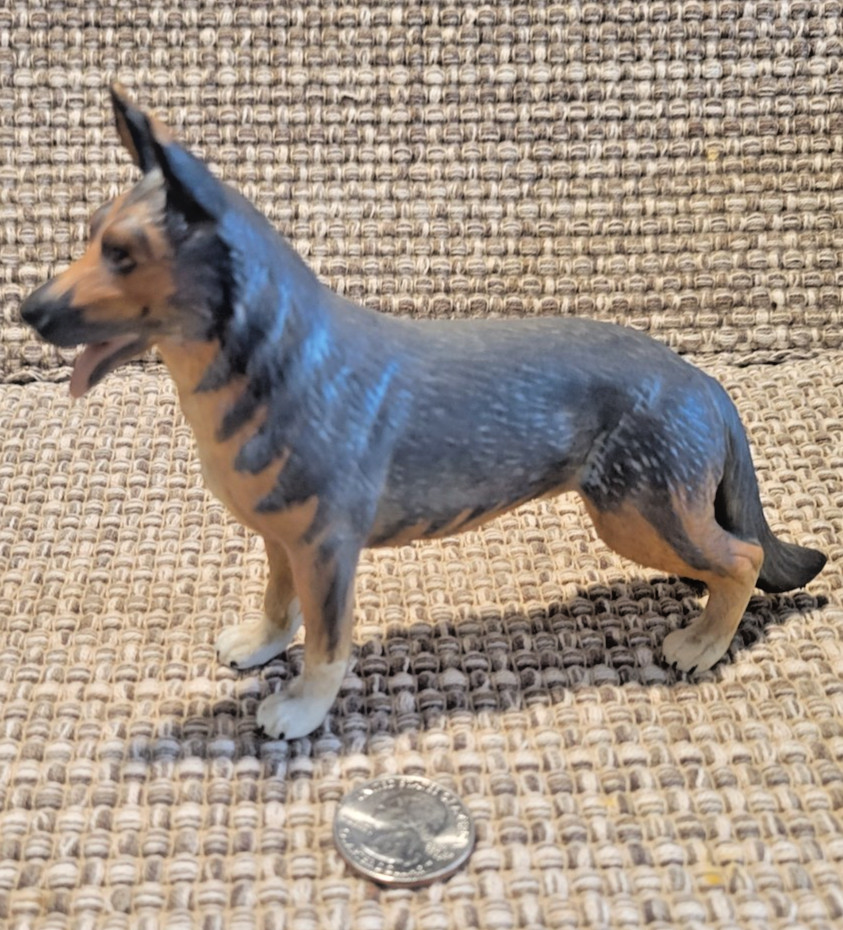 Vintage German Shepherd Ceramic Dog Figurine.
