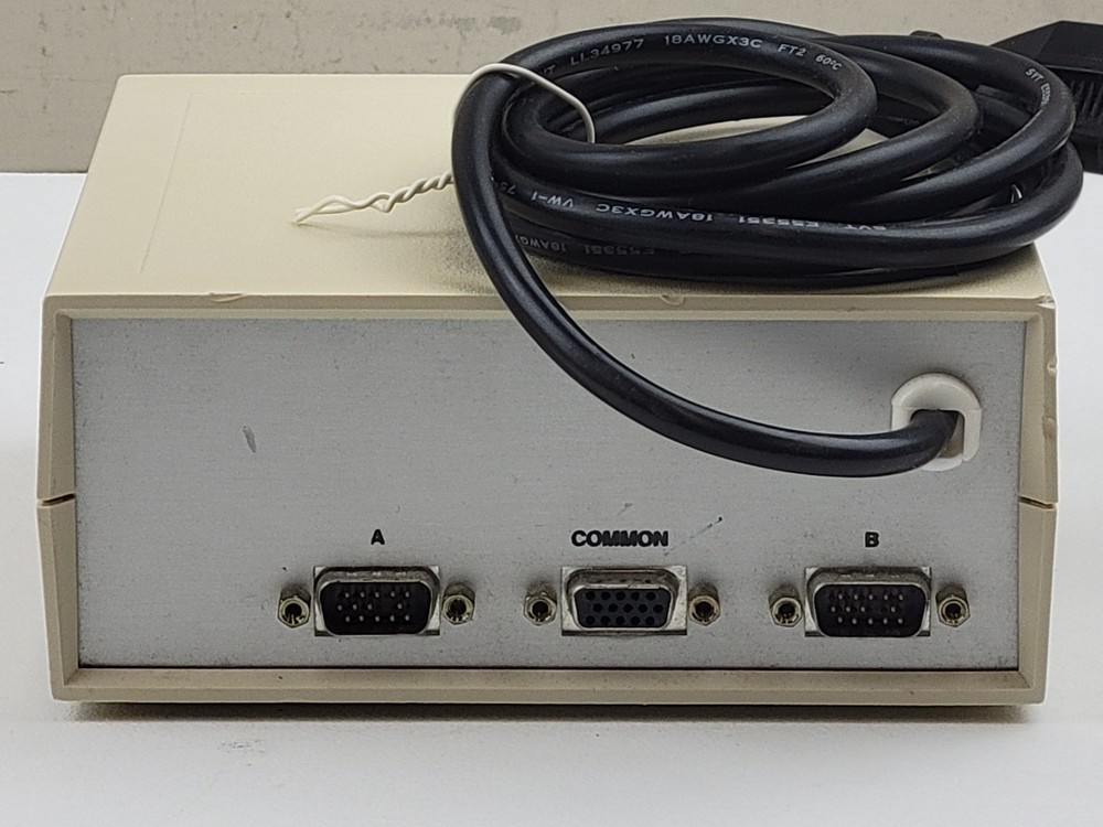 NTI Network Technologies Incorporated SE-15V-2 Video Matrix Switch