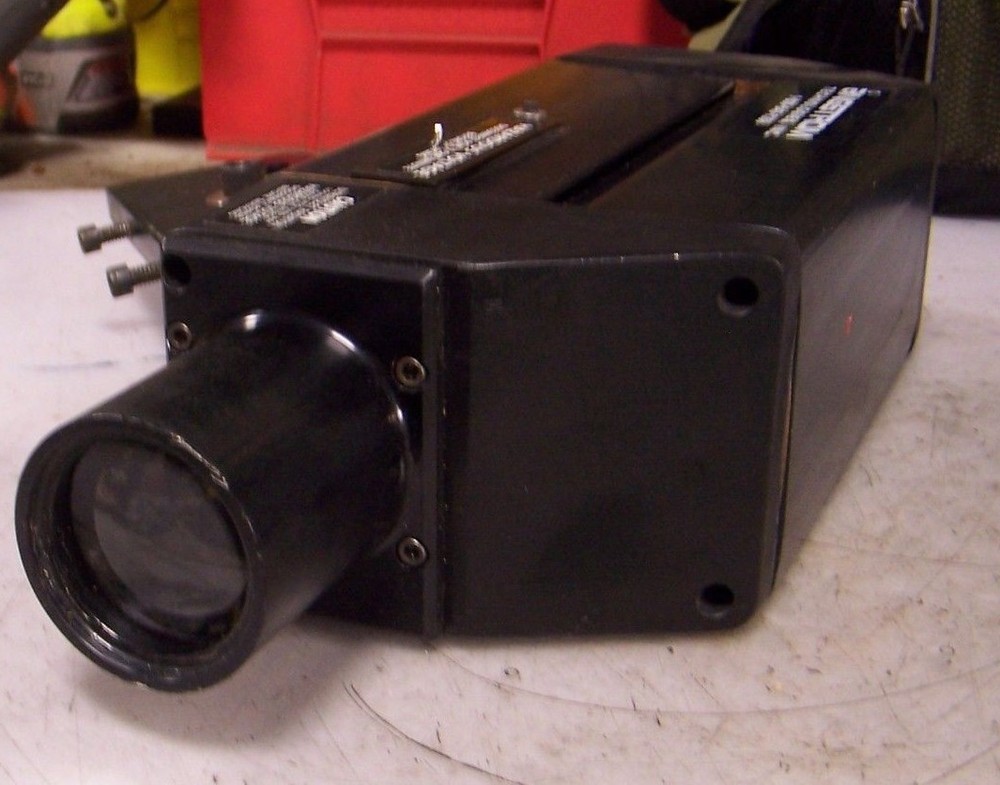 ANGSTROM TECHNOLOGIES OMNISORT 2000H FLUORESCENCE DETECTION SYSTEM W/ KEYPAD