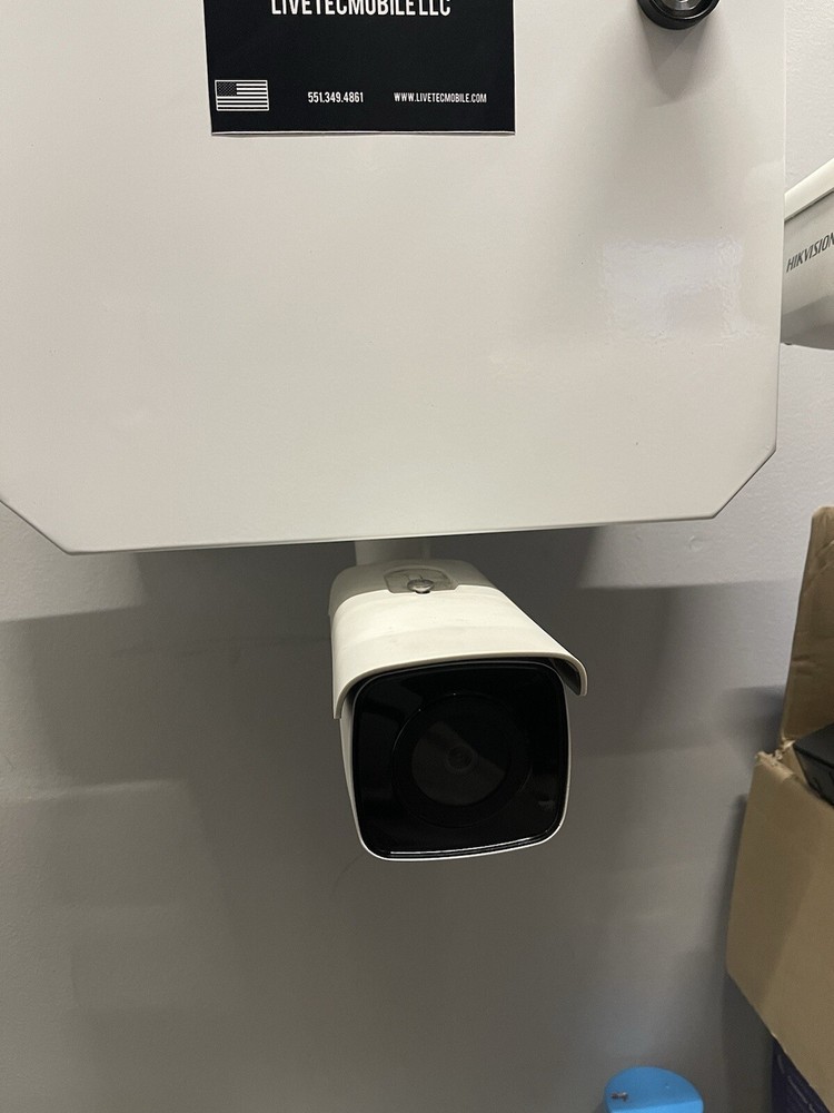 Construction Camera Mobile Surveillance Camera LIVETECMOBILE Plug & Play System