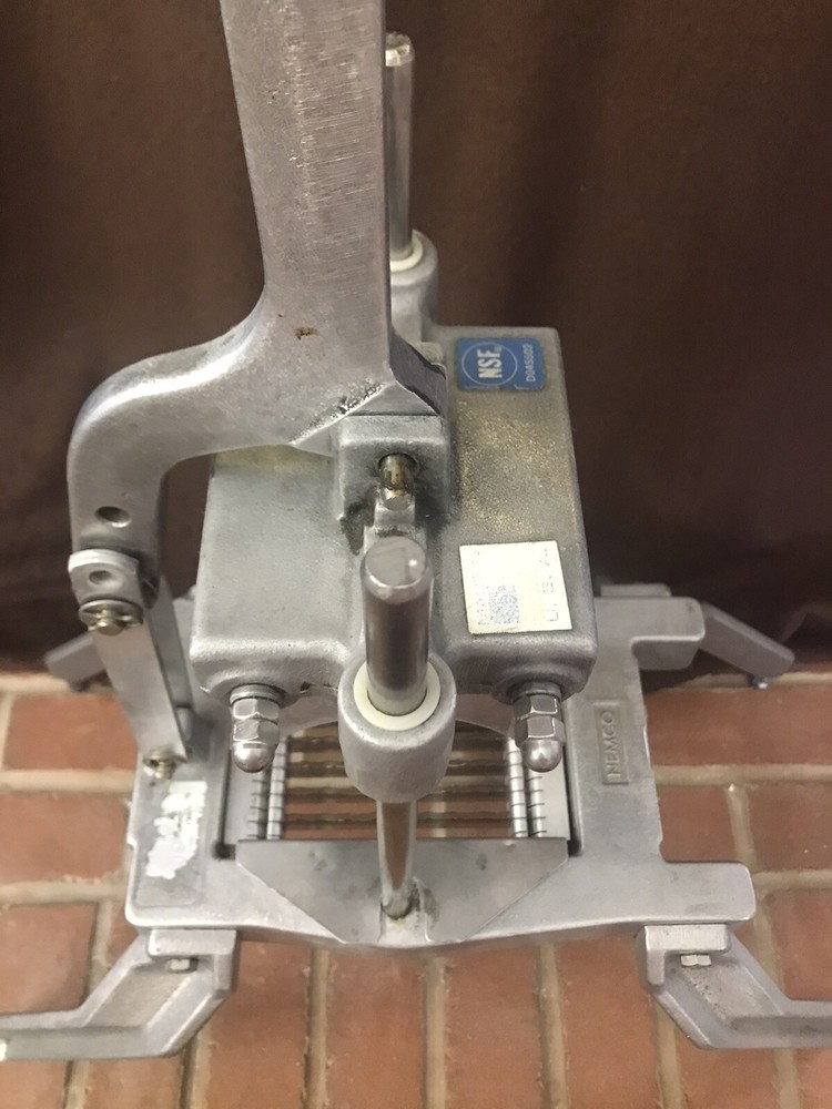 Nemco Easy Onion Fruit Vegetable Slicer