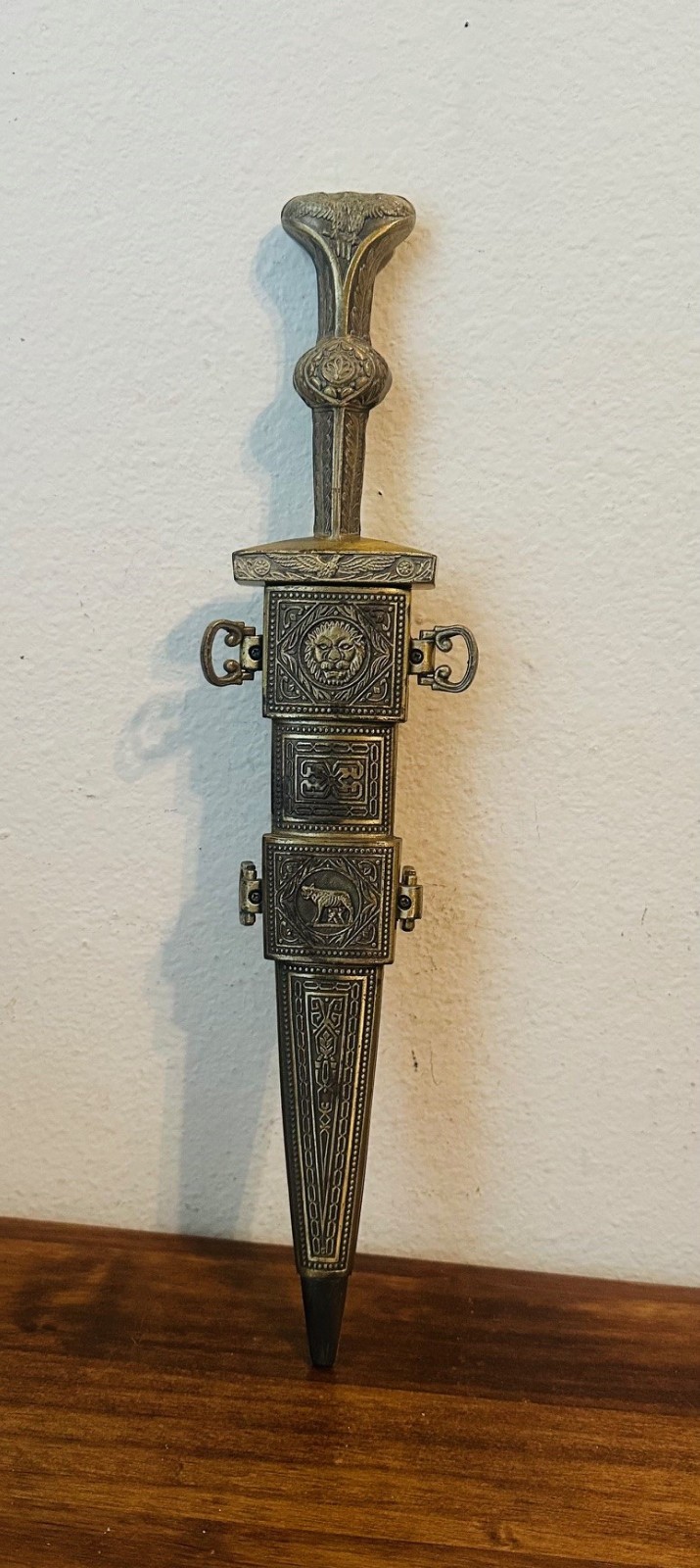 Replica Stainless Steel Roman Empire Dagger Pugio w Engraved Sheath - 15.5"