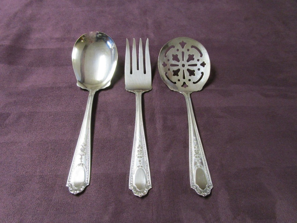 STANDARD SILVER PLATE CO. ONE Silverplate 3 Serving Pcs No Monograms