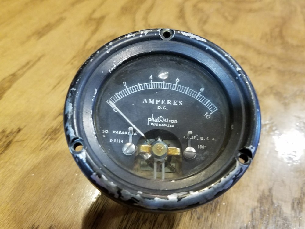 Phastron Ruggedized  PANEL METER Dash Gauge AMPERES D.C. 0-10