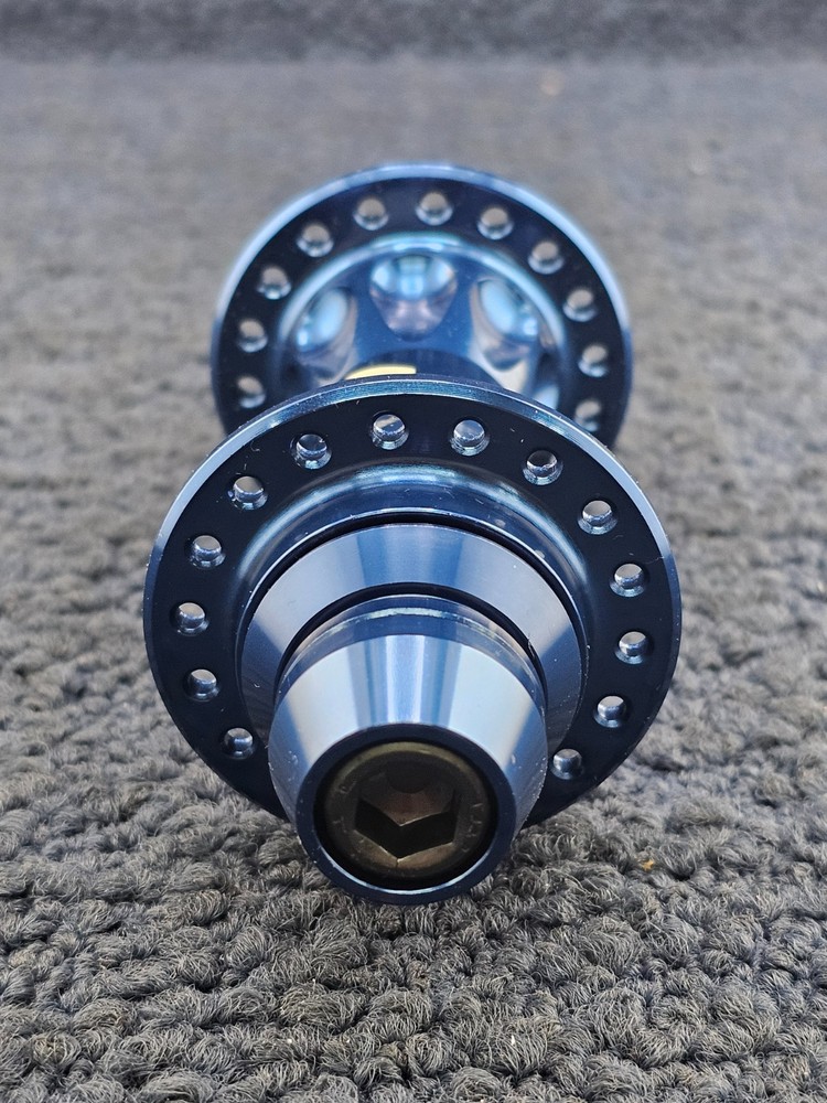 TNT Components Rapid Fire Pro Cassette Hub 19CW24 - Blue