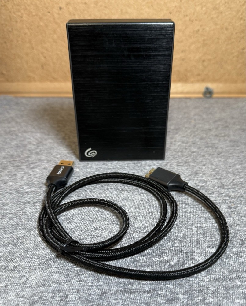 Seagate Portable Drive - SRD0VN3- 4TB External HDD With cable