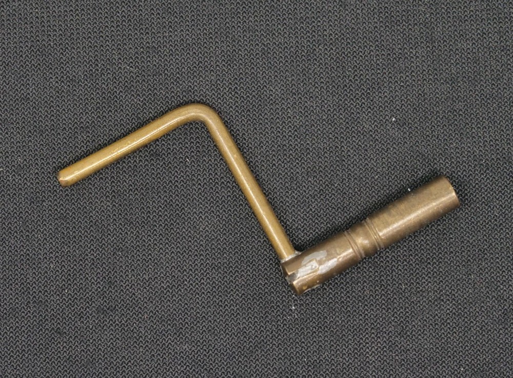 Vintage Crank Clock Key Marked Size 0