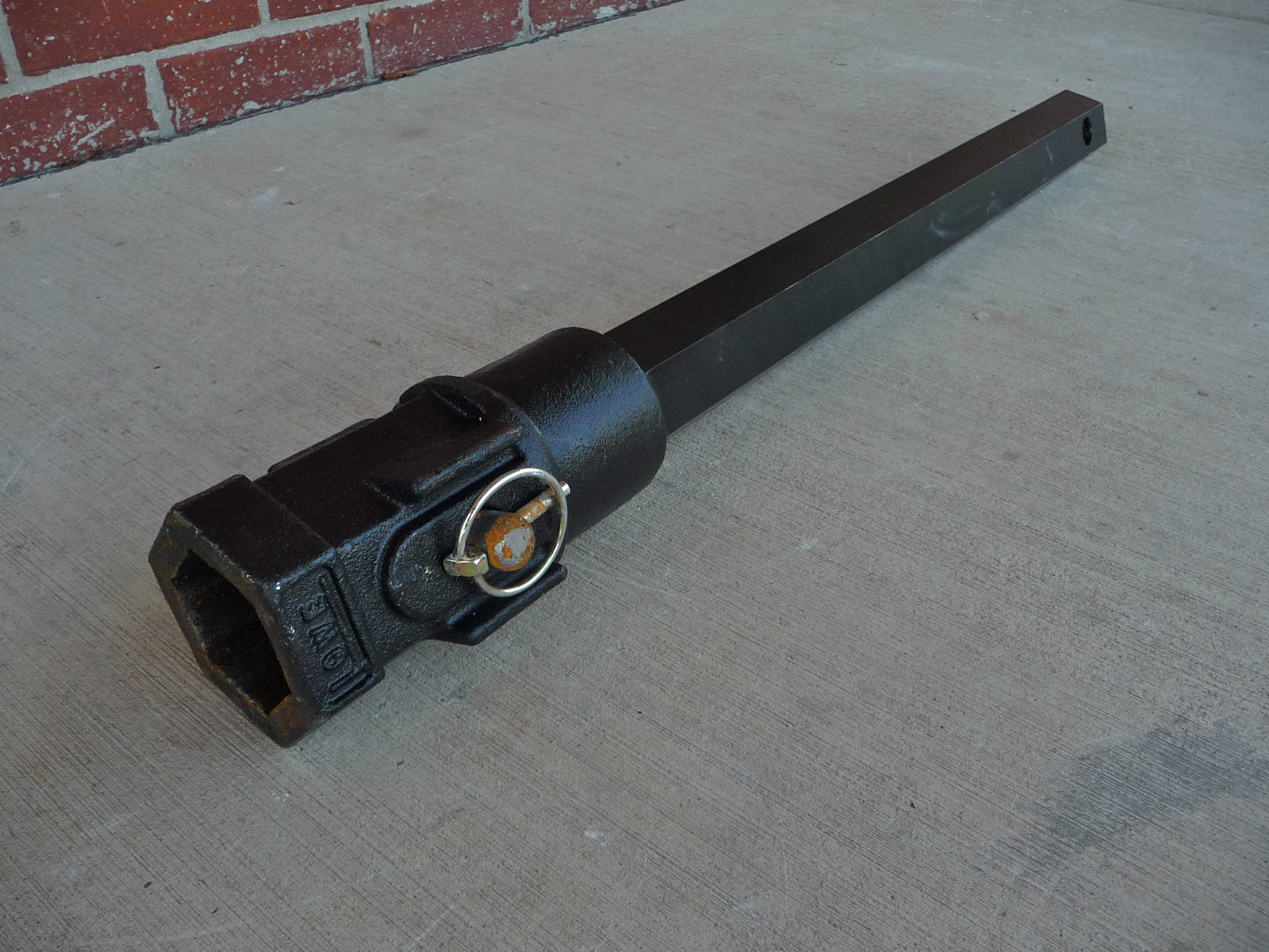 Lowe 24in Long Hex Shaft Auger Extension, 2in Hex, New, Free Shipping