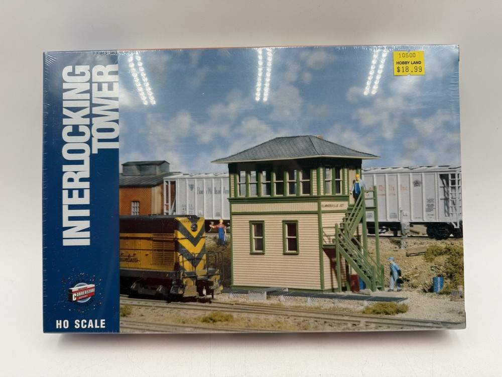 Walthers Cornerstone #933-3071 HO Scale Structure Kit Interlocking Switch Tower