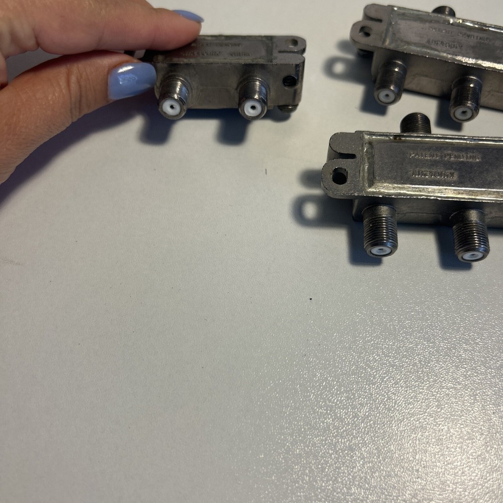 Antronix Three Way Splitter(2) ￼Antronix Two Way Splitter (1)