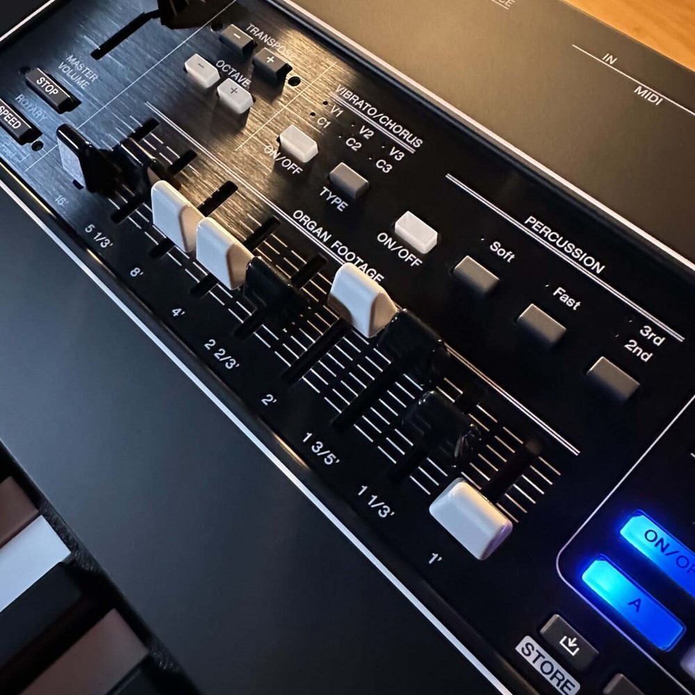 Yamaha CK61 Stage Keyboard