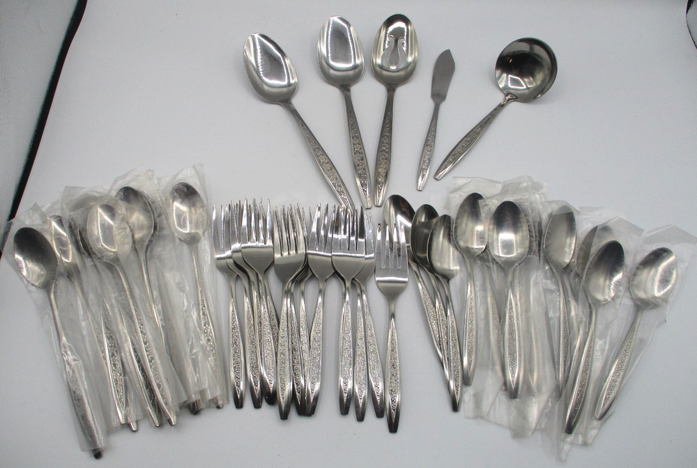 48 PCS CUSTOMCRAFT "CUS5" STAINLESS FLATWARE with MCM FLORAL HANDLE