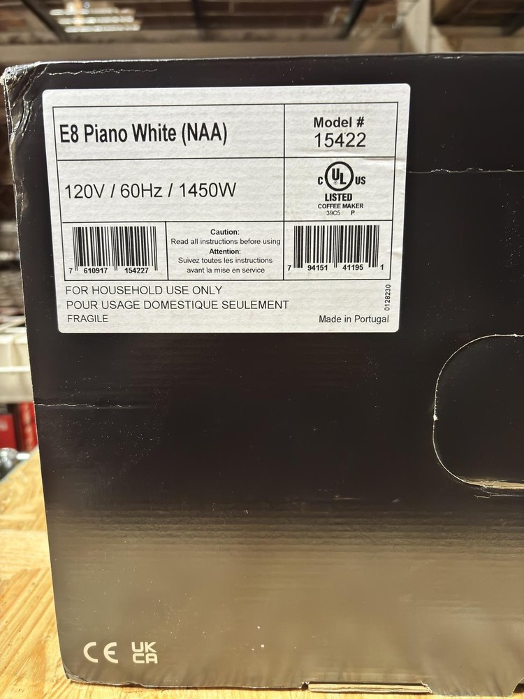 JURA E8 Automatic Coffee & Espresso Machine Piano White (Model 15422)