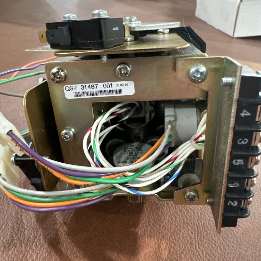 JS6 Multi Axis Controller Joystick OEM JS6M11897 QS# 31487 001 #B28