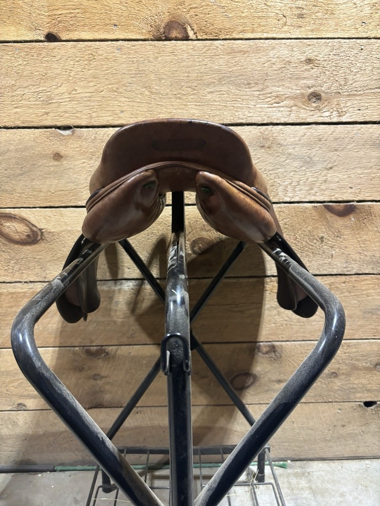 16.5 2005 arc de triomphe Saddle