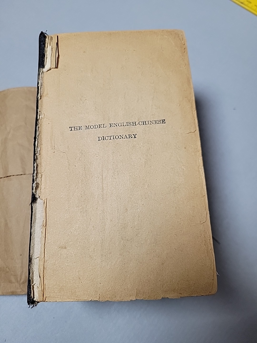 Antique 1929English- Chinese Dictionary with Illustrative Examples Book