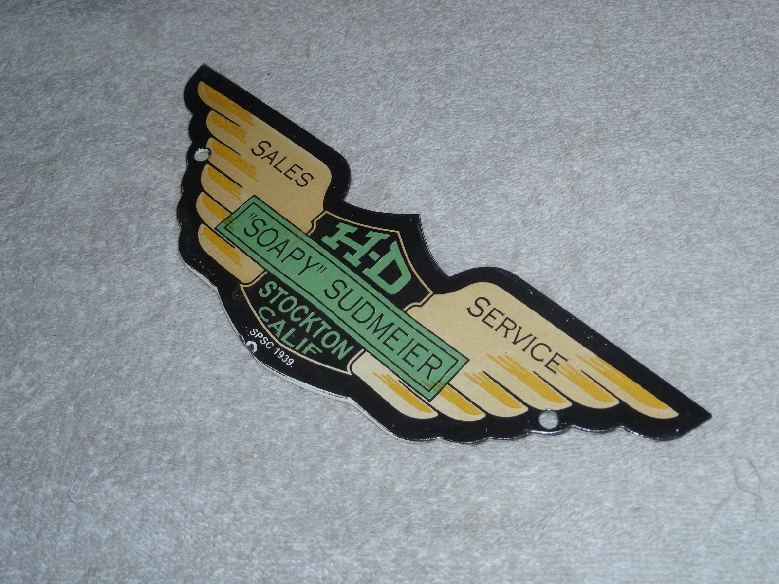 VINTAGE 1939 HARLEY DAVIDSON MOTORCYCLE SOAPY WINGS PORCELAIN METAL GAS OIL SIGN