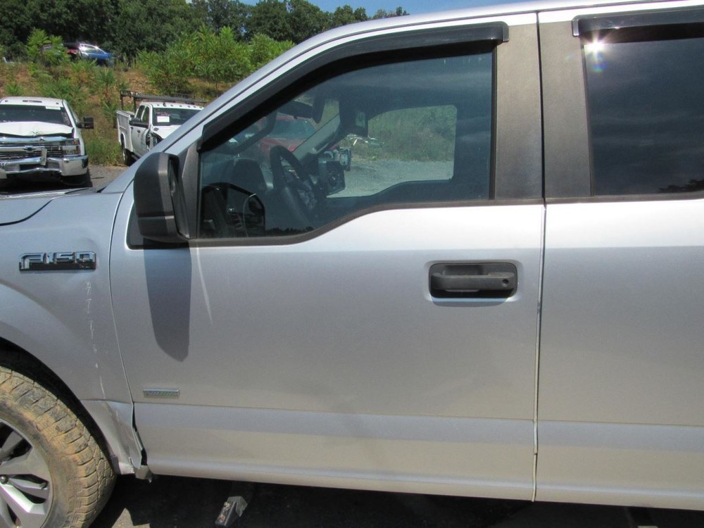 F150 2017 Glove Box 1067358