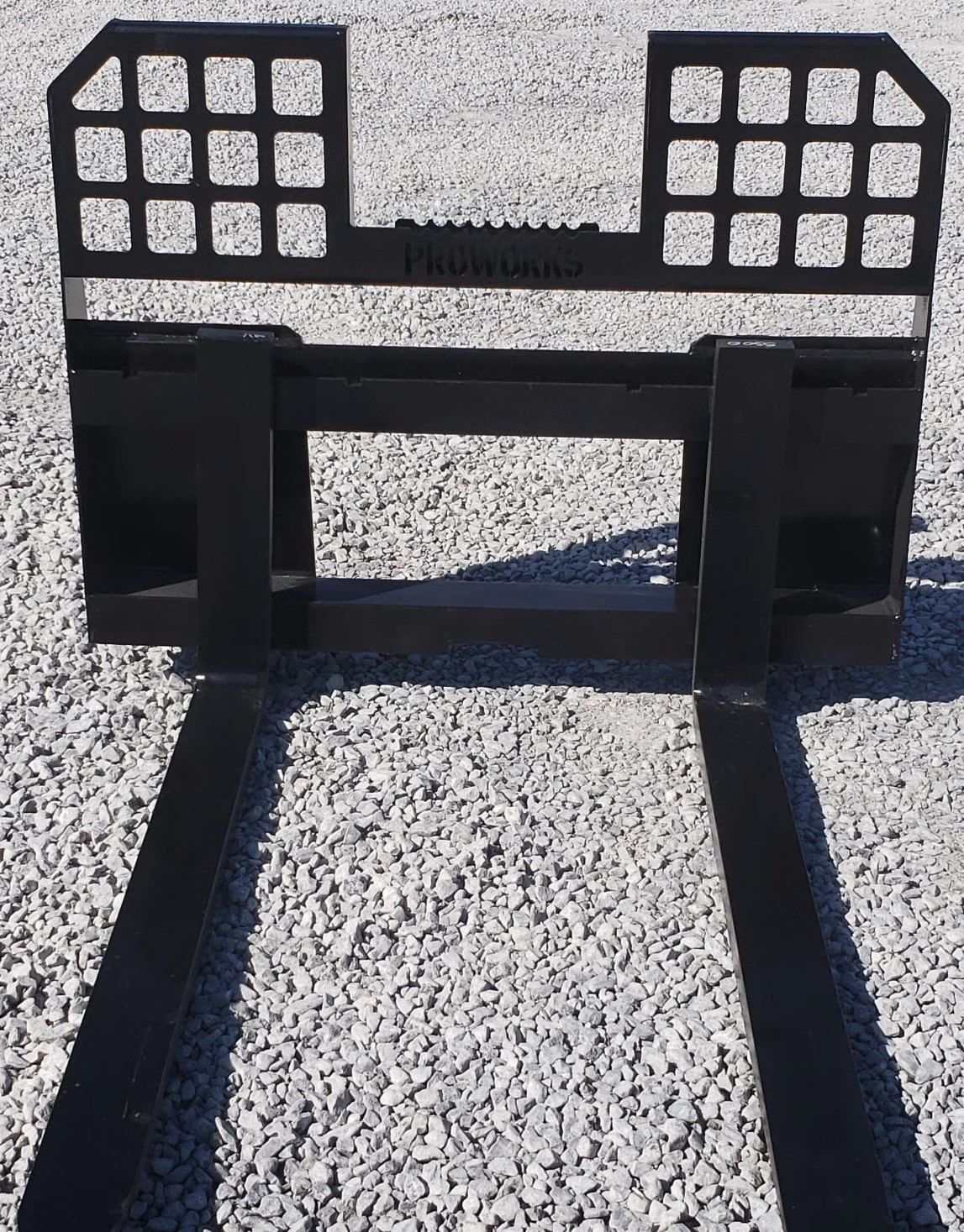 48" Long 5,500 Pound Walk Through Pallet Forks Fits Bobcat Skid Steer Loader