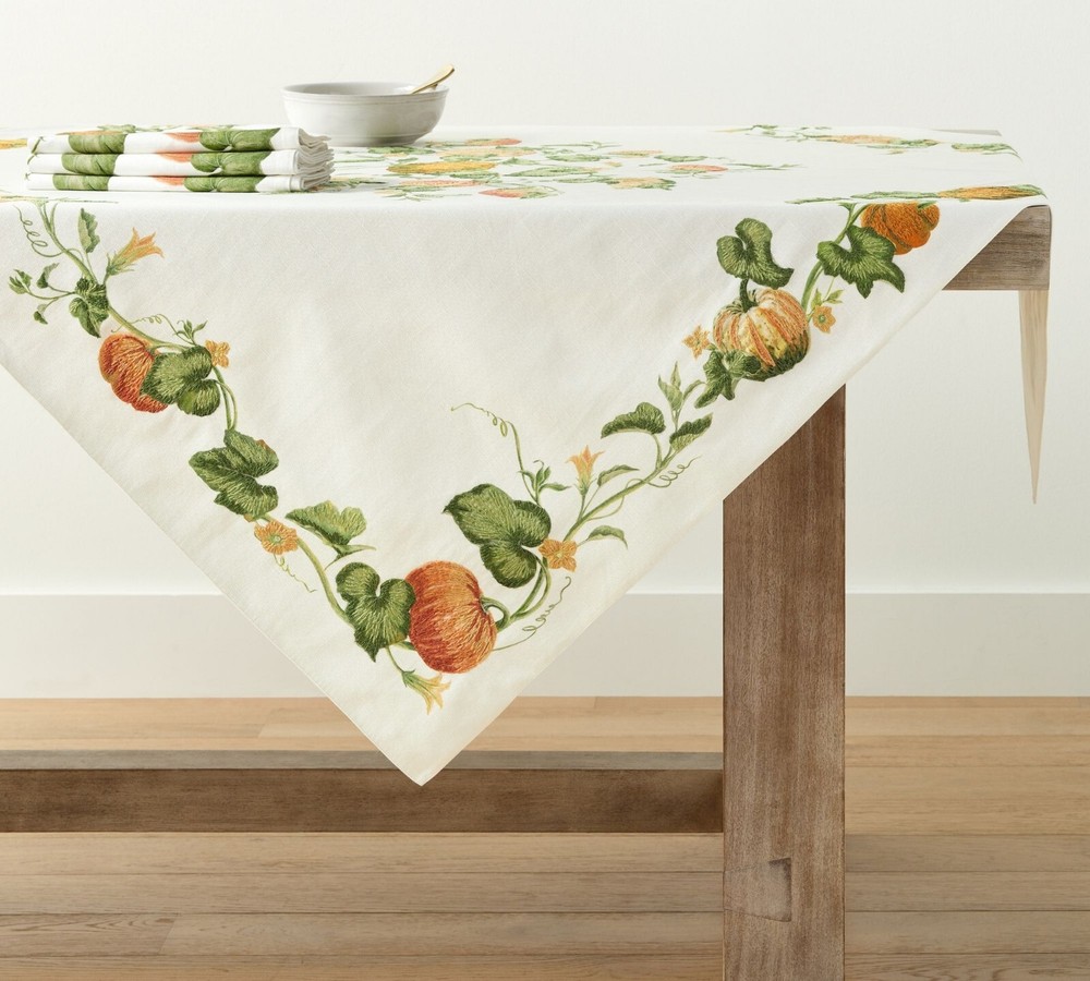 pottery barn Rustic Pumpkin Table Throw $119 brand new