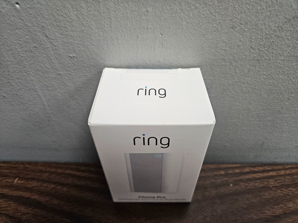 Ring Chime Pro Wifi Extender and Chime for Ring Devices New
