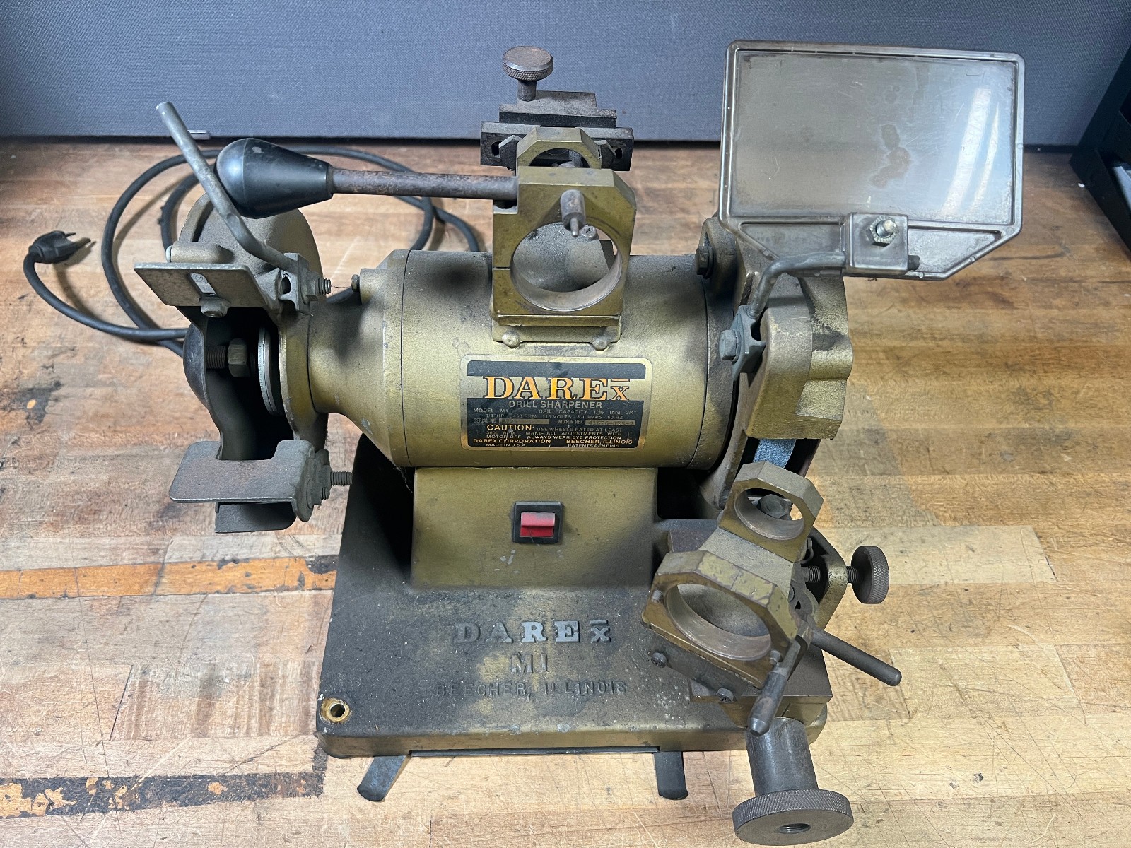 Darex M1 Drill bit sharpener , grinder 2 chucks , works great industrial