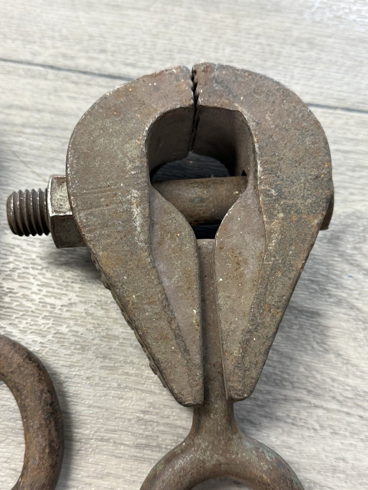 MO CLAMP -C- PAT# 3355777