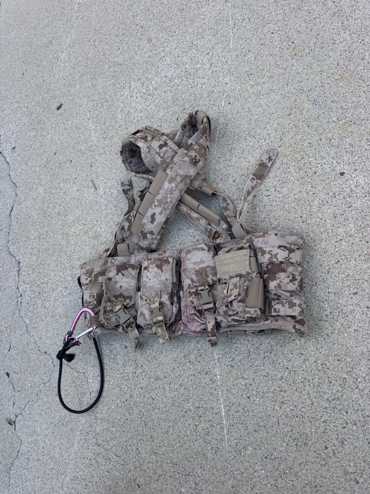 Eagle Industries Split Zip MPCR V2 AOR1 Multi-Purpose Chest Rig