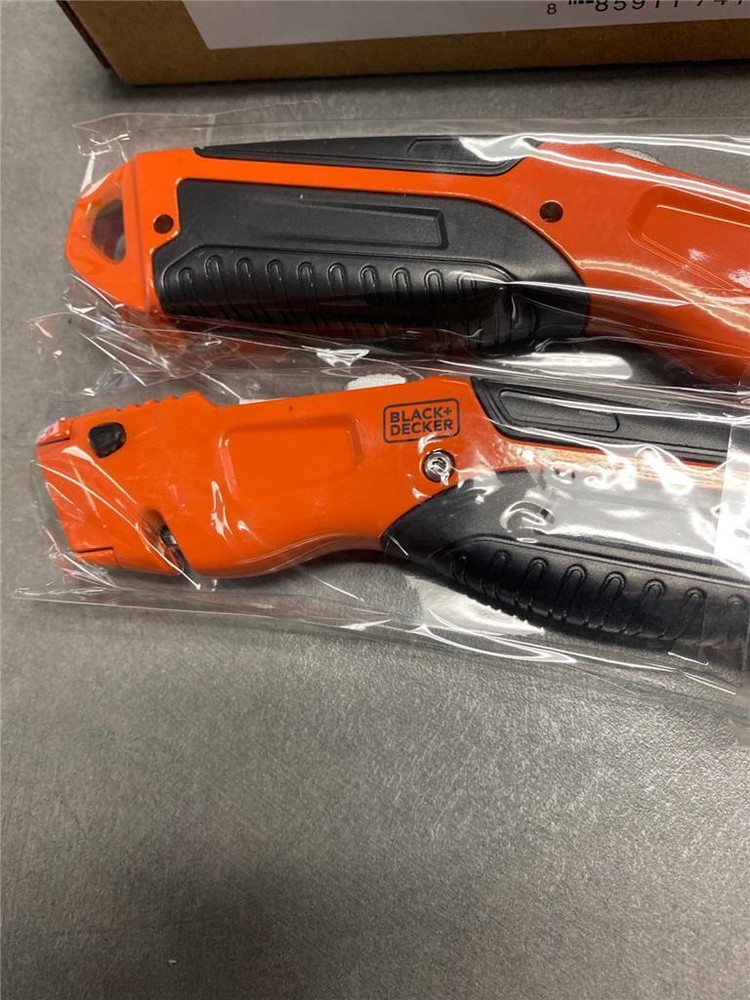 @ Black & Decker Retractable Utility Knife 2- Pack BDHT1039495APB