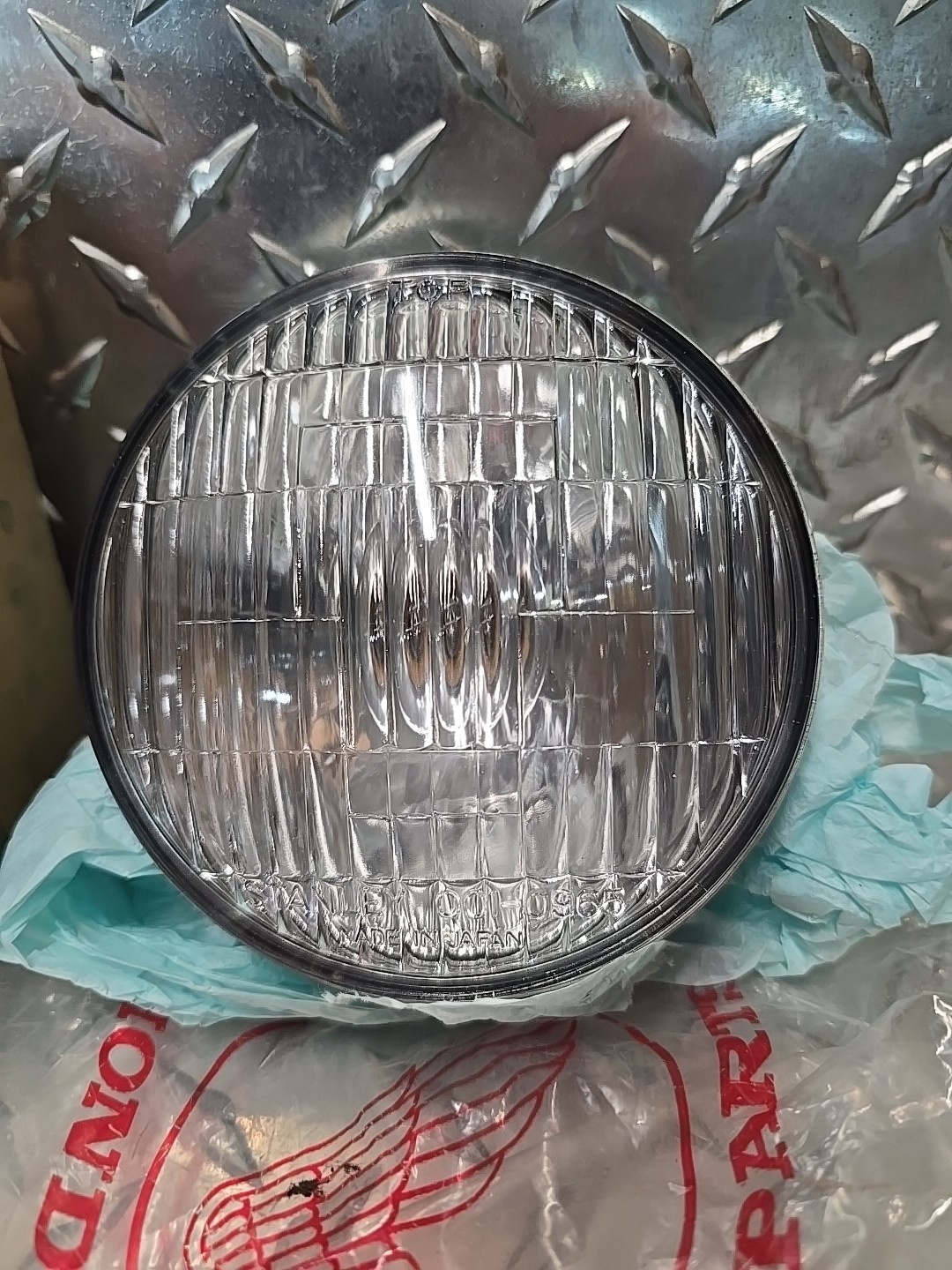 HONDA C70M C70K PASSPORT OEM COMPLETE HEADLIGHT 33120-092-671 33120-174-671